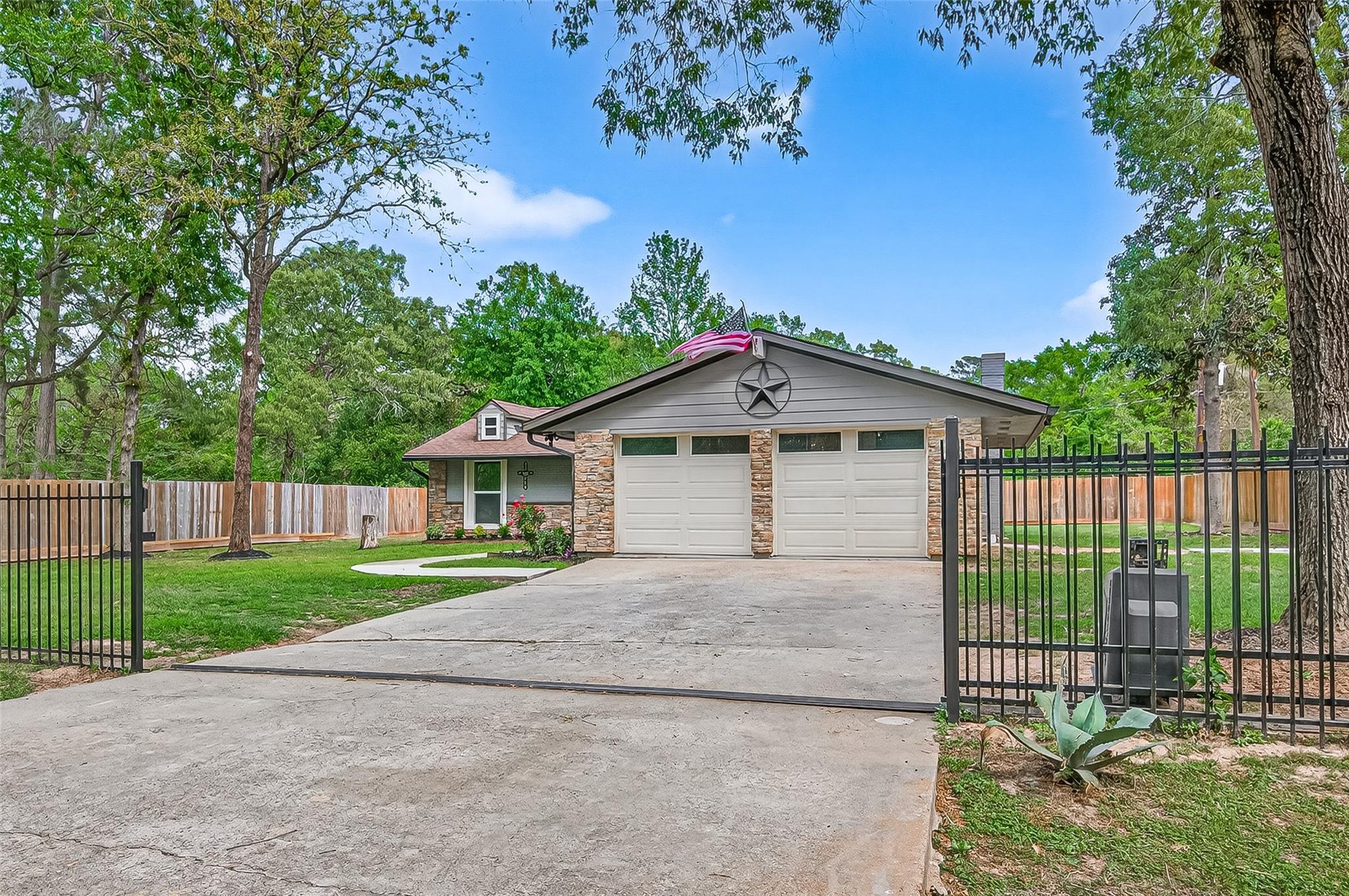 26706 N Carrol Lane