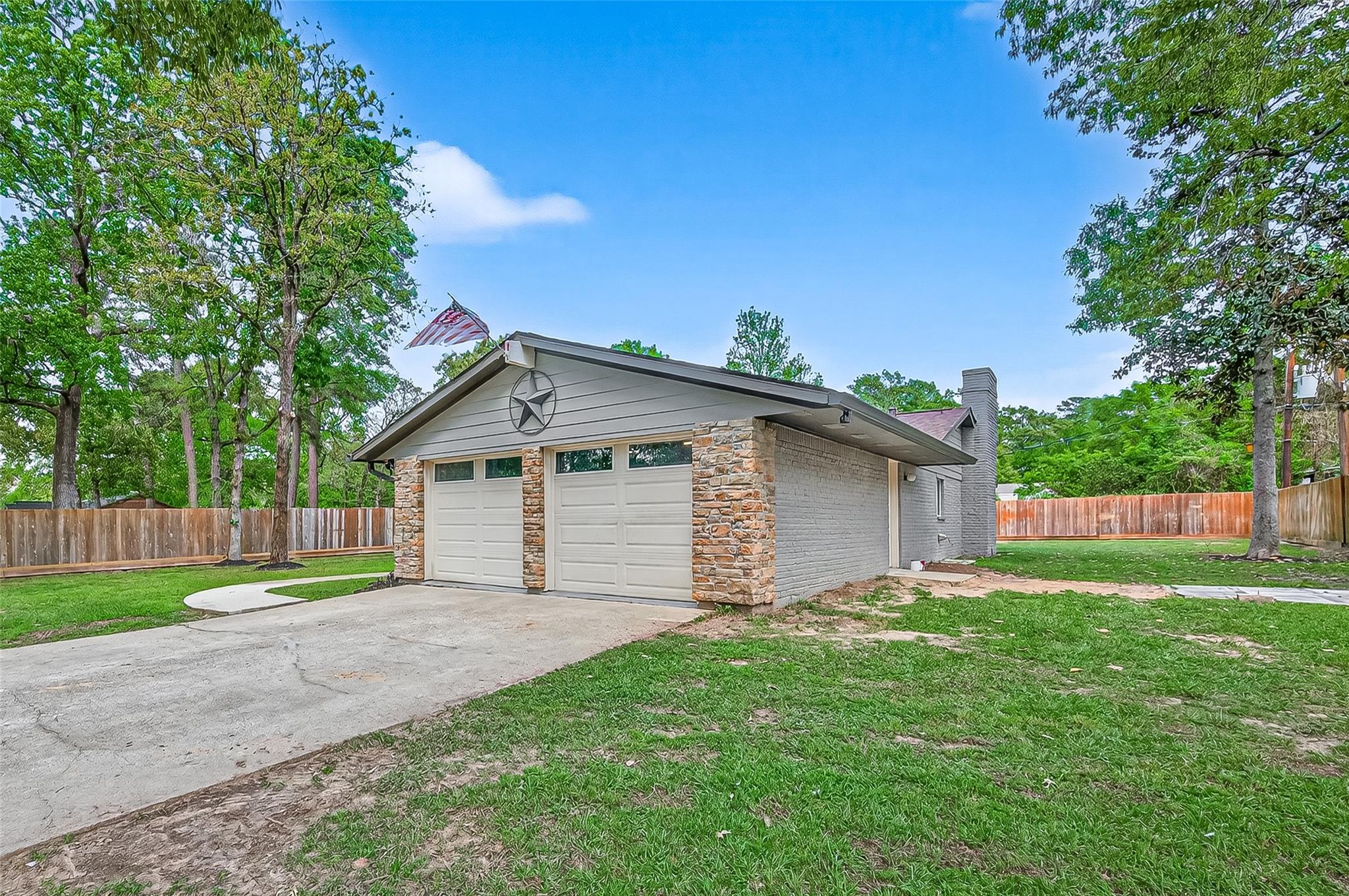 26706 N Carrol Lane
