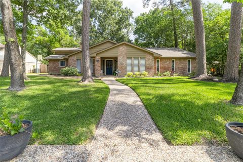 Photo of 2211 River Falls Drive, Kingwood, TX 77339 (MLS # 18488758)