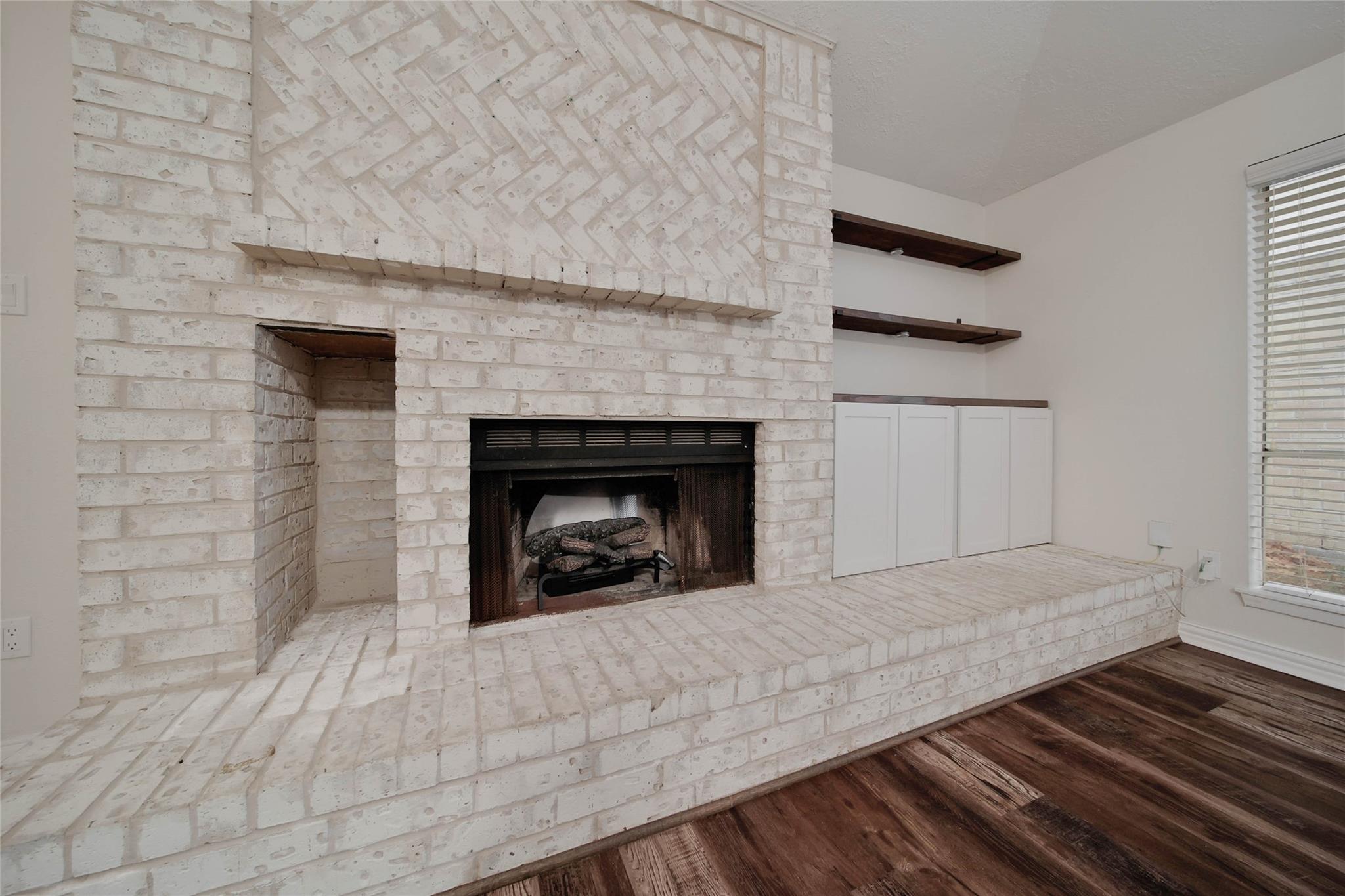 4711 Towermont Lane