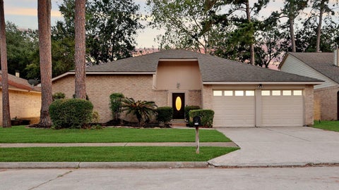 Photo of 4711 Towermont Lane, Spring, TX 77388 (MLS # 54727638)