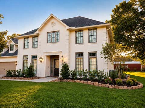 Photo of 12810 Fisher Drive, Mont Belvieu, TX 77523 (MLS # 31718968)