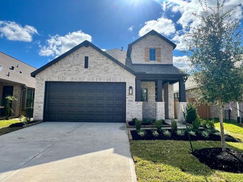 Photo of 27031 Golden Isle Lane Ln, Katy, TX 77493 (MLS # 95755203)