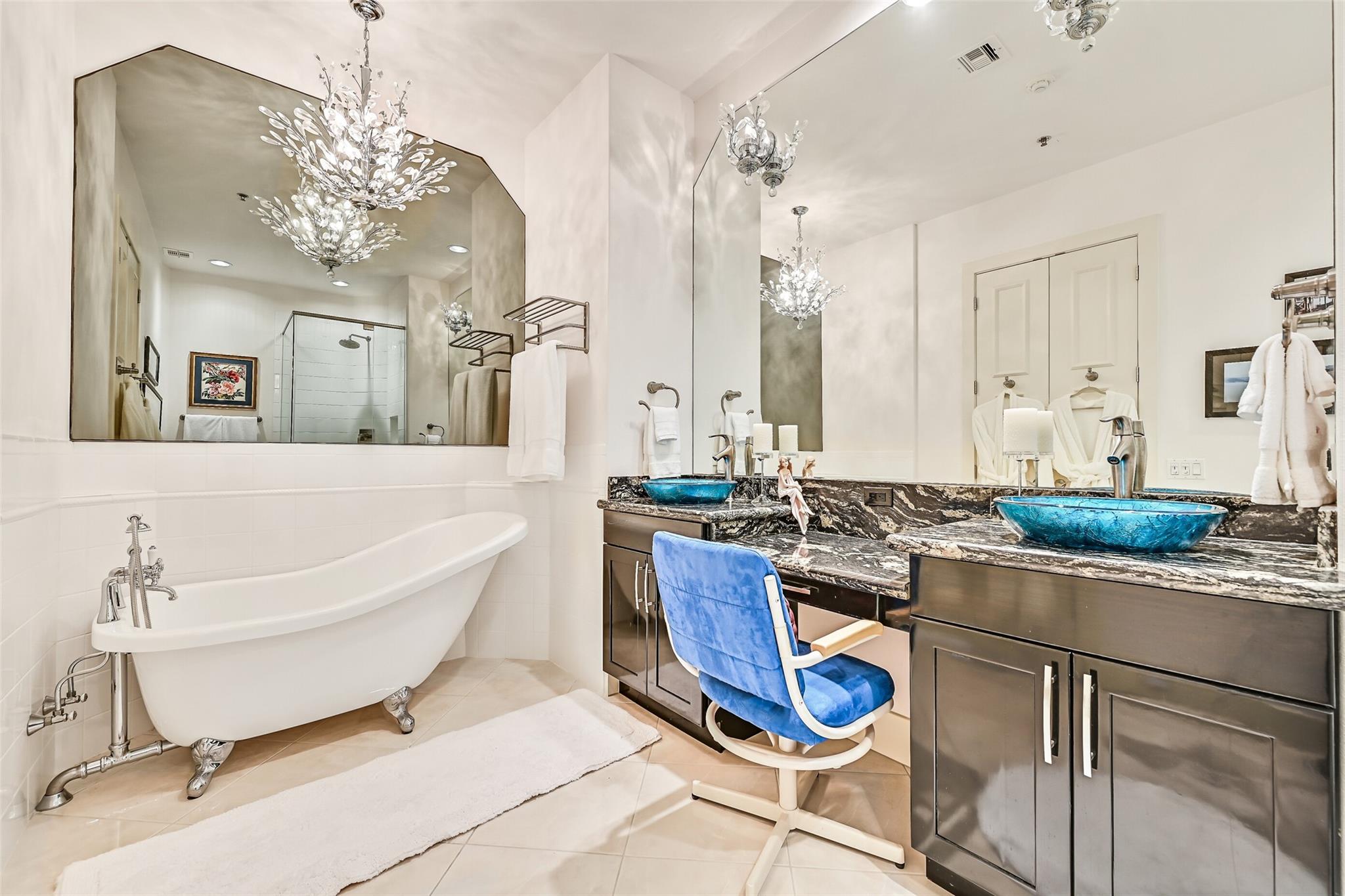 Galveston, Texas, 77550, United States, 3 Bedrooms Bedrooms, ,4 BathroomsBathrooms,Residential,Active,2035562