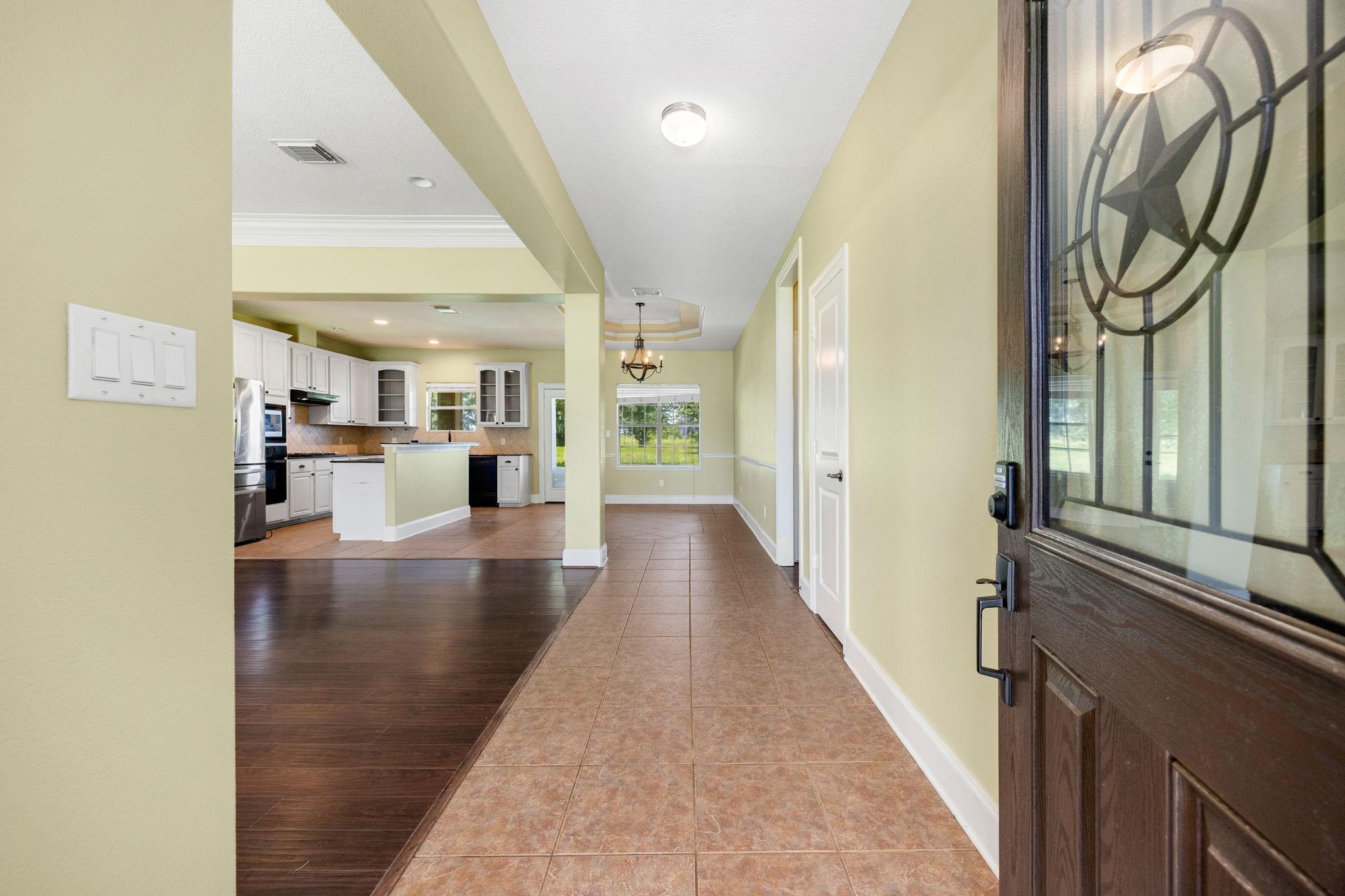 2527 Settlers Way Drive