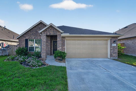Photo of 3518 Galway Glen Trail, Houston, TX 77365 (MLS # 66417911)