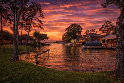 Tiny photo for 2923 Whitman Drive, Montgomery, TX 77356 (MLS # 458170)