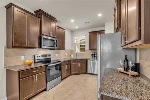 Tiny photo for 2923 Whitman Drive, Montgomery, TX 77356 (MLS # 458170)