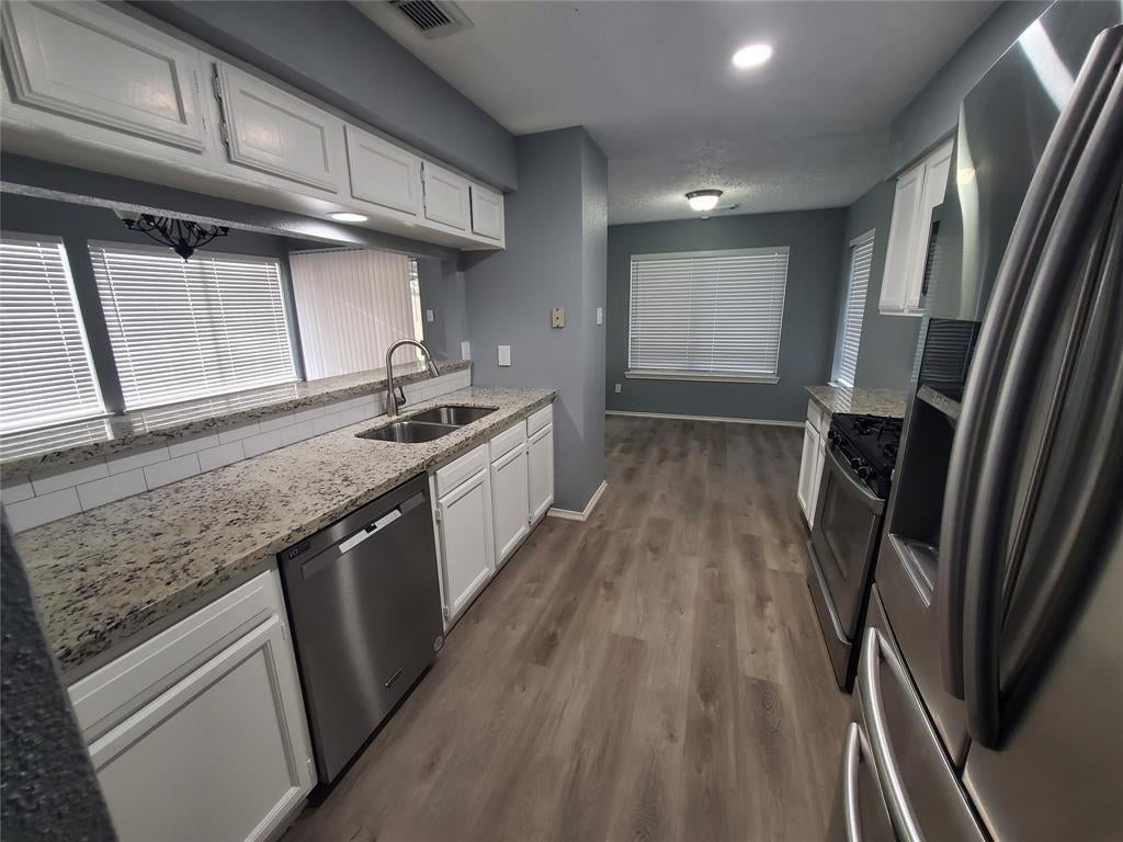 22110 Lakeland Gardens Court