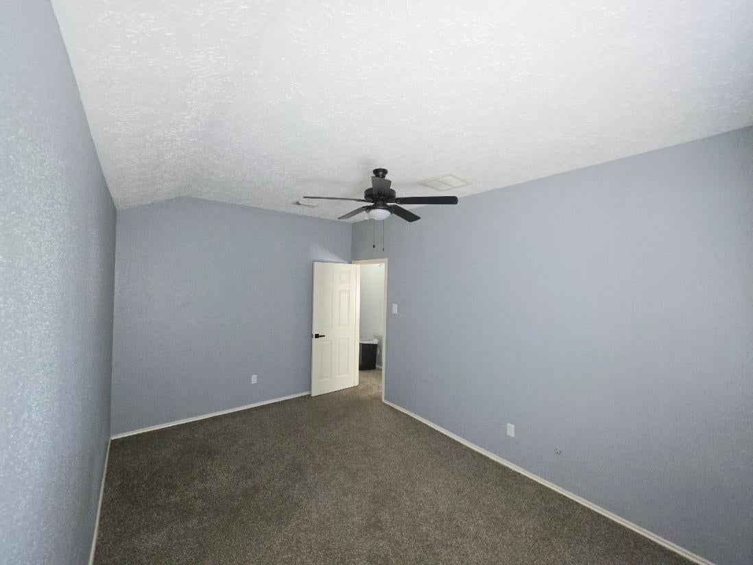 22110 Lakeland Gardens Court