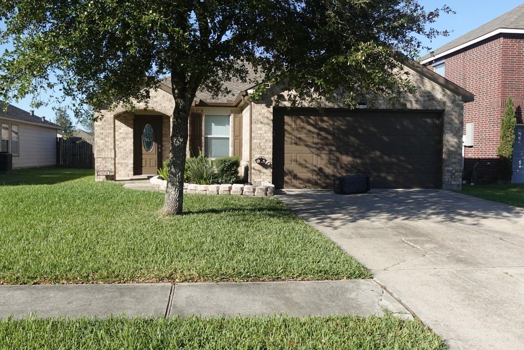 Photo of 3140 Lodgemist Lane, League City, TX 77539 (MLS # 44805893)