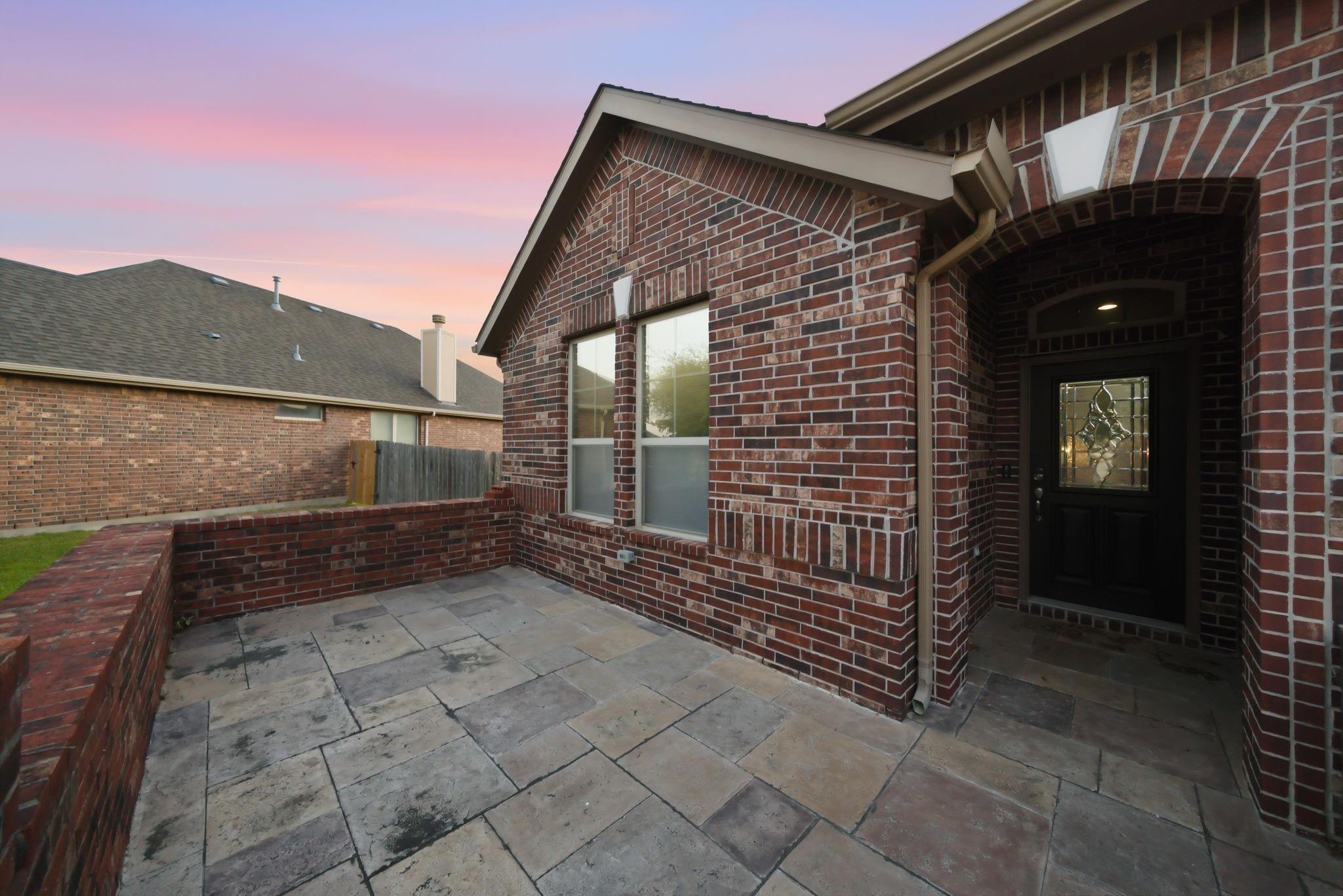 3927 Kellys Falls Lane