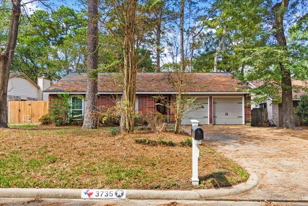 Photo of 3735 Glade Forest Drive, Houston, TX 77339 (MLS # 91310996)