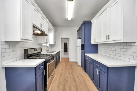 Tiny photo for 7045 Avenue E, Houston, TX 77011 (MLS # 95052431)