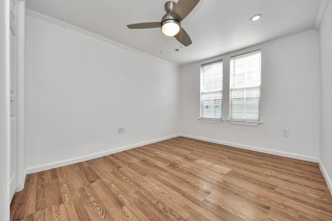 Tiny photo for 7045 Avenue E, Houston, TX 77011 (MLS # 95052431)
