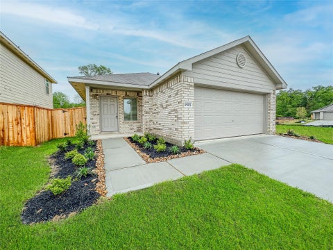 Photo of 1515 Las Cuevas Drive, Conroe, TX 77301 (MLS # 75590491)