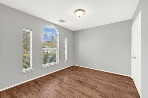 Tiny photo for 5318 Champions Way Lane, Houston, TX 77066 (MLS # 21019281)