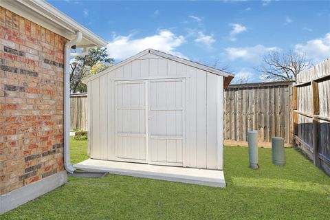 Tiny photo for 5318 Champions Way Lane, Houston, TX 77066 (MLS # 21019281)