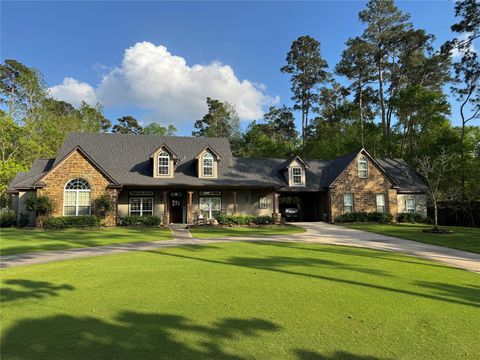 Photo of 11777 Willowridge Circle, Conroe, TX 77304 (MLS # 26618058)