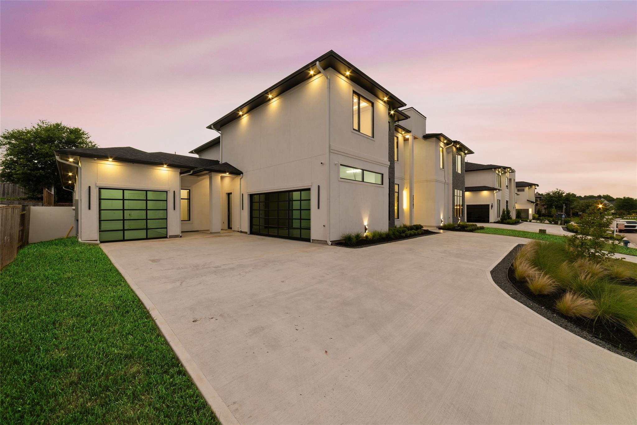 23107 Vista De Tres Lagos Drive