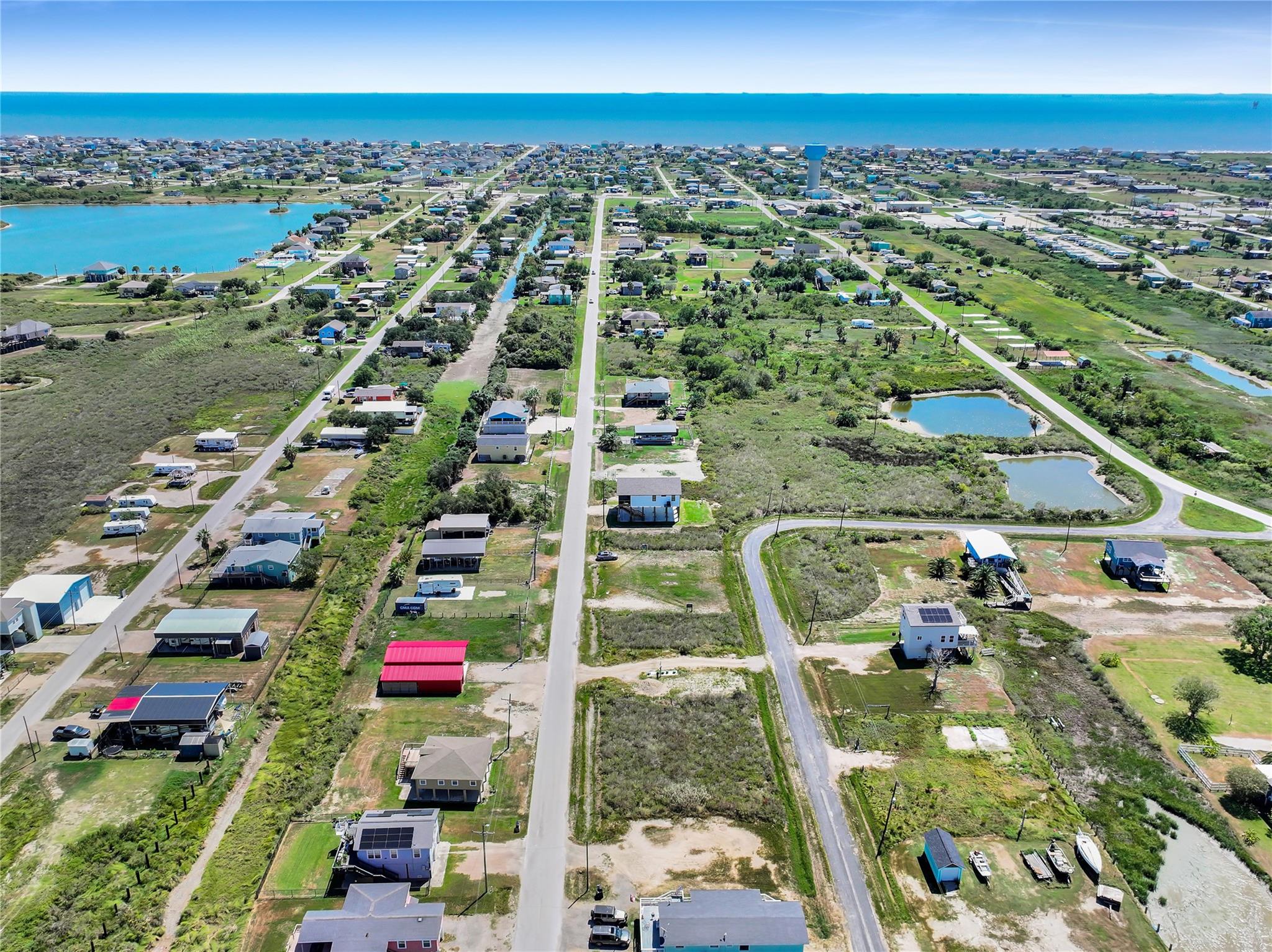 1205 W Canal