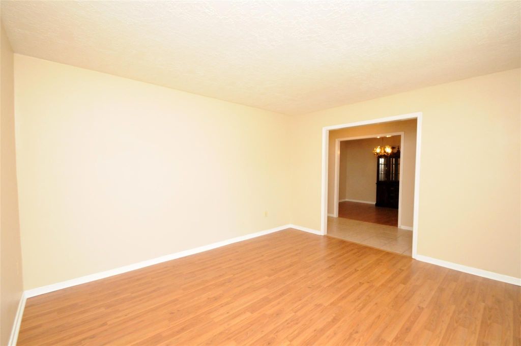 Photo of 16503 Canario Drive, Houston, TX 77083 (MLS # 93375288)