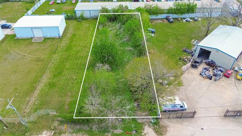 Vacant Land For Sale - 16525 Boss Gaston Road<br/> Fort Bend County, Richmond, TX 77407