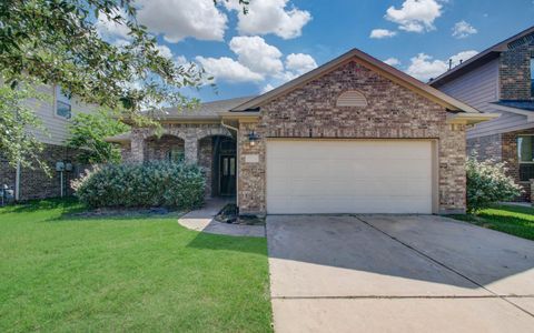 Photo of 15618 Whispering Green Drive, Cypress, TX 77429 (MLS # 18405123)