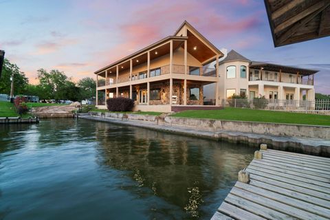 Photo of 295 Bayview Lane, Livingston, TX 77351 (MLS # 63543459)