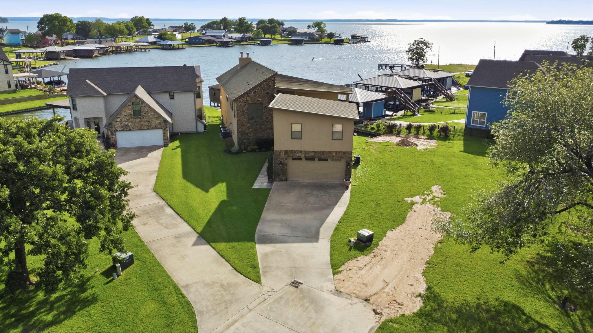 295 Bayview Lane
