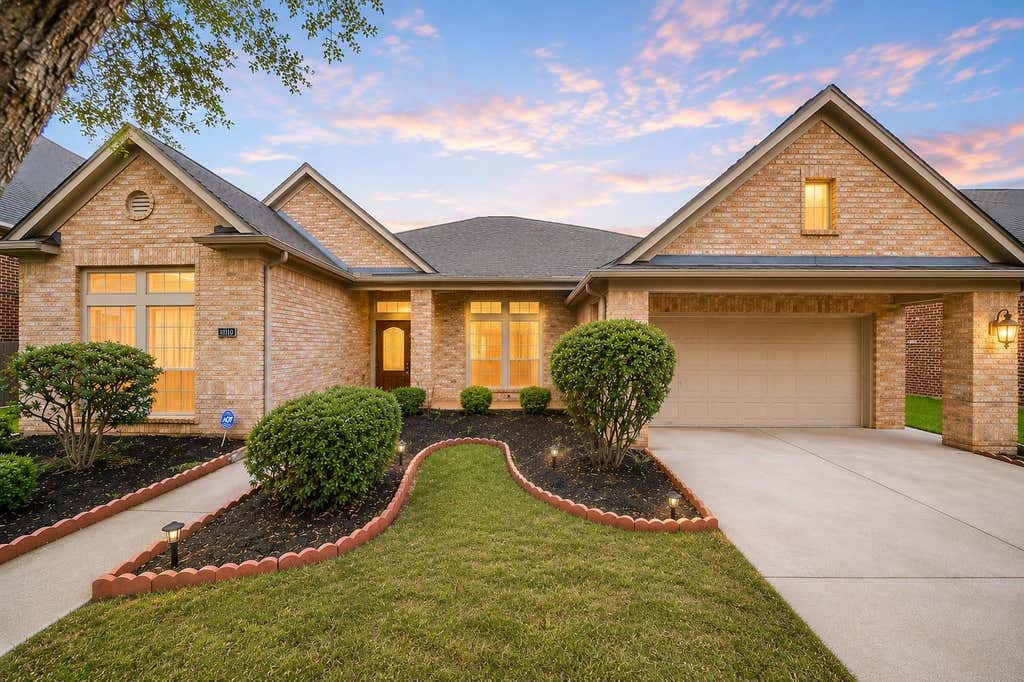 Photo of 13102 Catalina Grove Lane, Richmond, TX 77407 (MLS # 47069085)