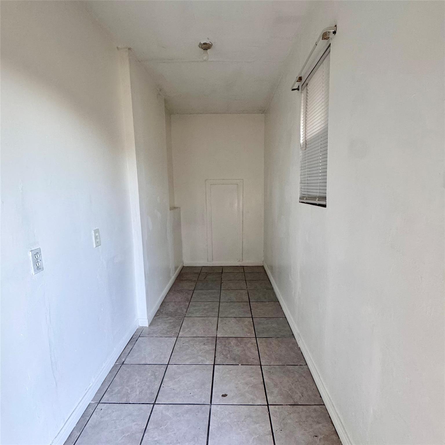 416 Casey Street 1/2