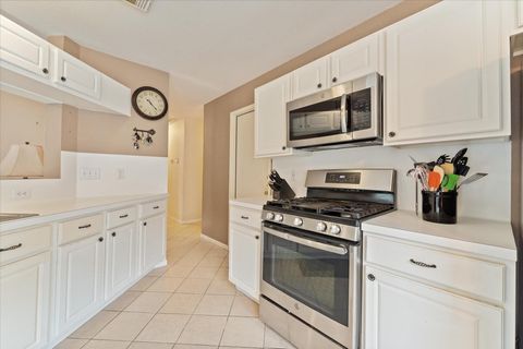Tiny photo for 2307 Old Oak Lane, Houston, TX 77339 (MLS # 12700033)