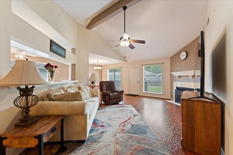 Tiny photo for 2307 Old Oak Lane, Houston, TX 77339 (MLS # 12700033)