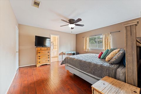 Tiny photo for 2307 Old Oak Lane, Houston, TX 77339 (MLS # 12700033)