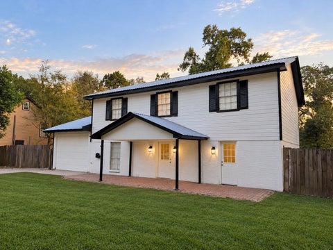 Photo of 916 Brook Forest Drive #A, Conroe, TX 77385 (MLS # 68701947)