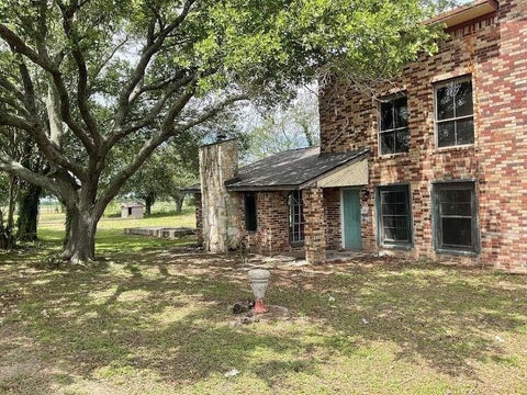 Photo of 4048 W Fm 1161 Road, Wharton, TX 77488 (MLS # 31542136)