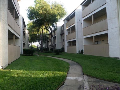 Photo of 8527 Hearth Drive #36, Houston, TX 77054 (MLS # 56013607)