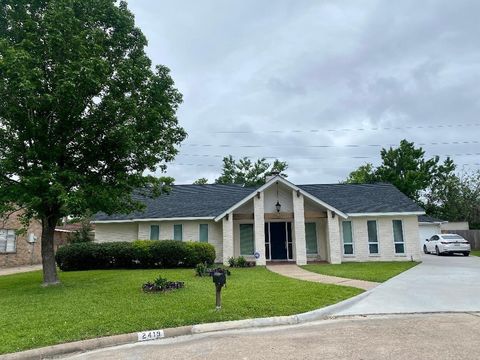Photo of 2419 Briarlee Drive, Houston, TX 77077 (MLS # 31941891)