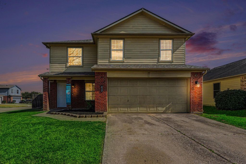 Photo of 22034 Willow Shade Lane, Tomball, TX 77375 (MLS # 29317113)