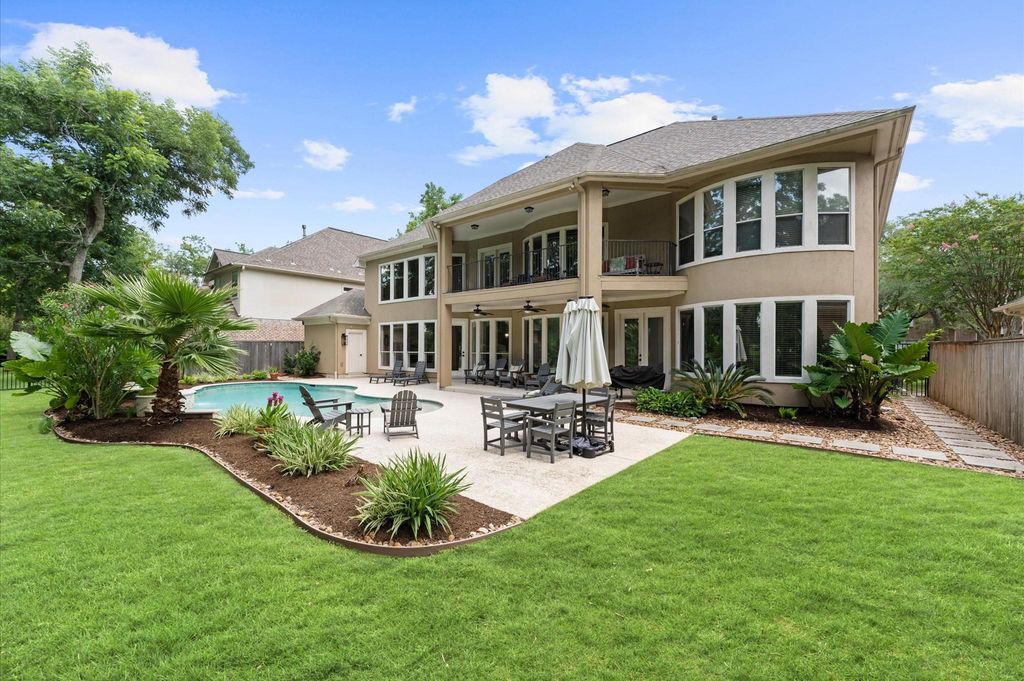 Photo of 18 Sullivans Court, Missouri City, TX 77459 (MLS # 95711411)