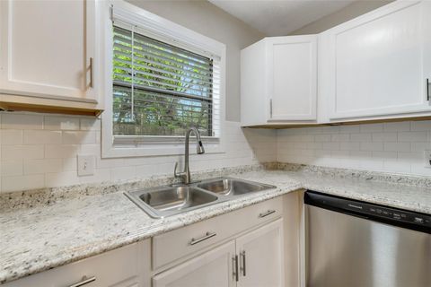 Photo of 1509 Broadmoor Drive #D, Bryan, TX 77802 (MLS # 61979110)