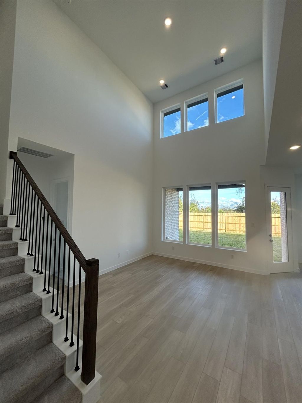 Photo of 8226 Holly Blue Drive, Rosharon, TX 77583 (MLS # 70742670)