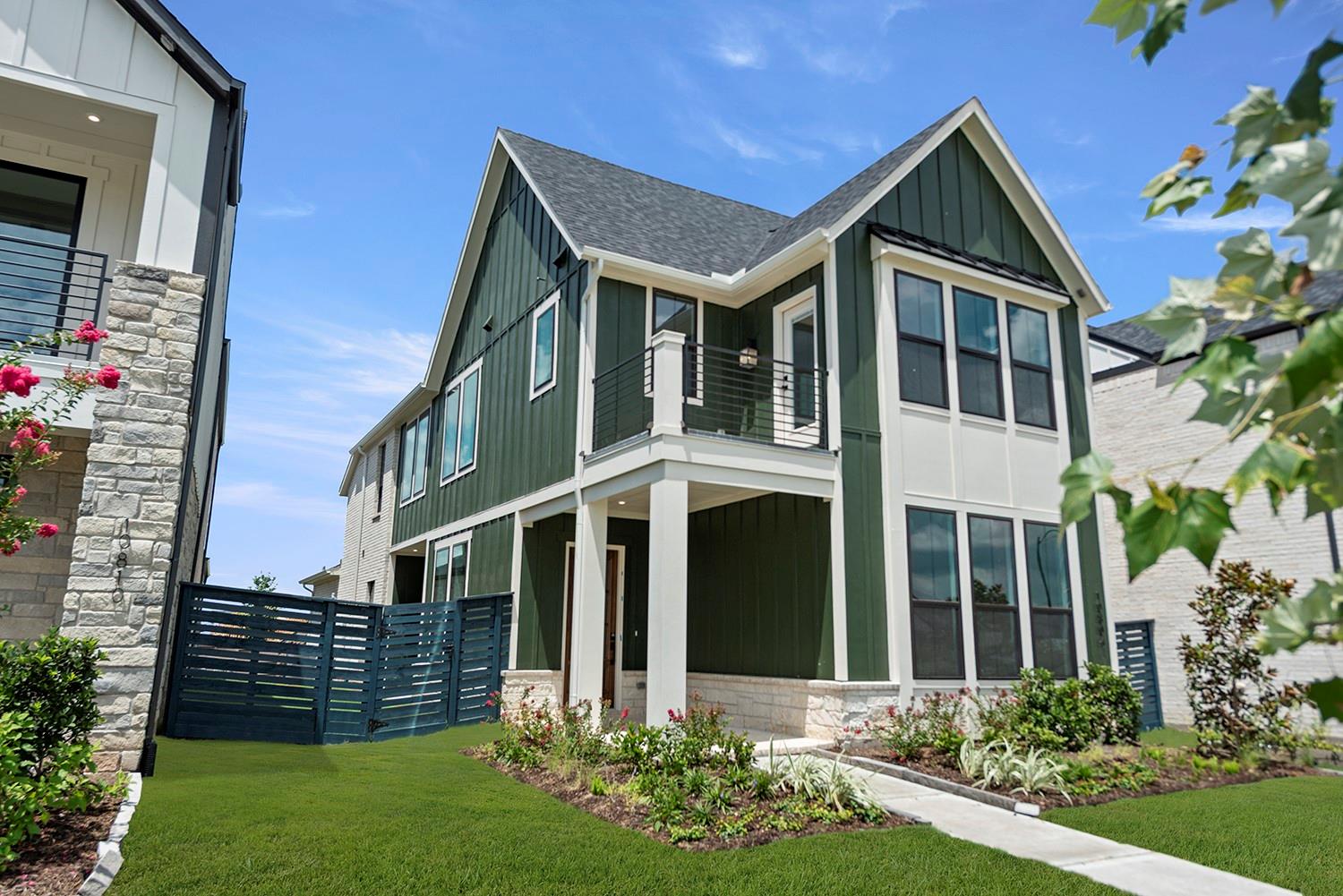 10806 Pioneer Point