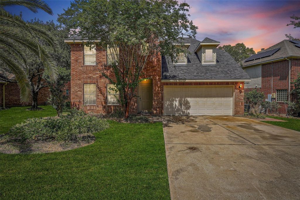 Photo of 19010 Hikers Trail Drive, Humble, TX 77346 (MLS # 33096779)