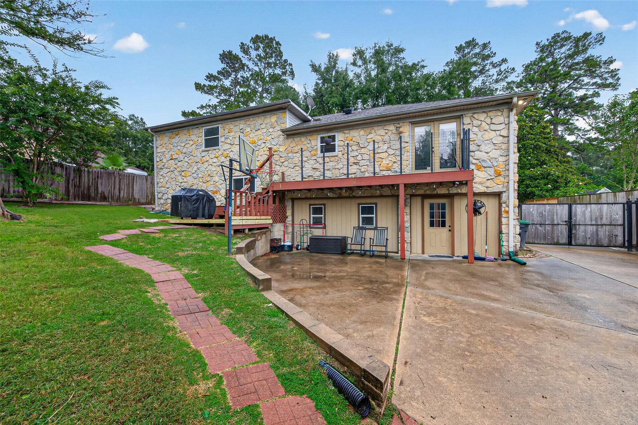 28111 Camille Drive