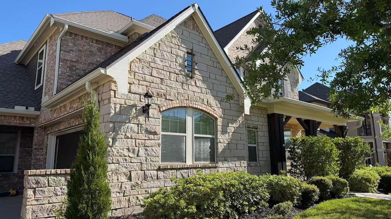 6806 Auburn Sands Drive