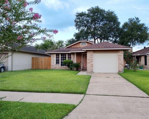 Photo of 20610 Broughwood Circle, Katy, TX 77449 (MLS # 27734596) Photo of 20610 Broughwood Circle, Katy, TX 77449 (MLS # 27734596)