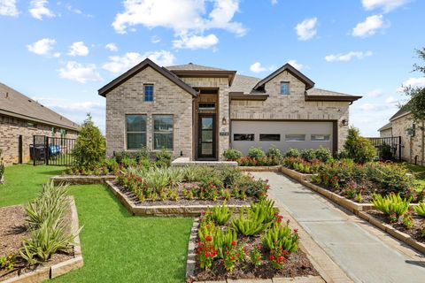 Photo of 11135 Midland Hawthorn Place, Cypress, TX 77433 (MLS # 57221502)