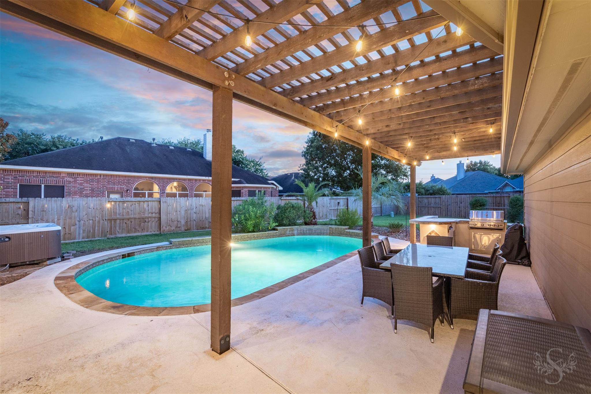 1206 Paralee Drive